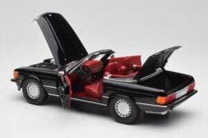 Mercedes 300 SL R107 Negru Norev 1:18 183511 Metal - imaginea 5 din 8