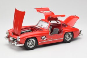 Mercedes 300 SL Roșu Bburago 1:18 3015 Metal - imaginea 2 din 8