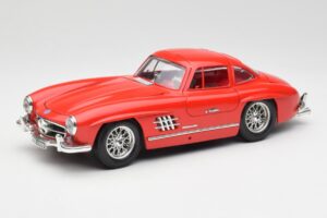 Mercedes 300 SL Roșu Bburago 1:18 3015 Metal