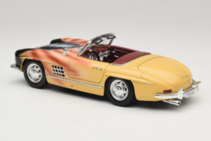 Mercedes 300 SL Roadster Rosemarie Muster Ediție Limitată 18/27 Bburago 1:18 3023-M1 Metal - imaginea 7 din 8
