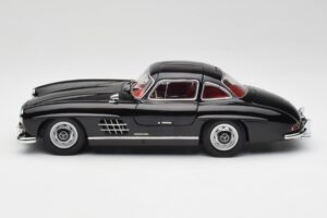 Mercedes 300 SL W198 Negru Minichamps 1:18 180039004 Metal - imaginea 4 din 8