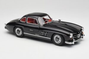 Mercedes 300 SL W198 Negru Minichamps 1:18 180039004 Metal - imaginea 6 din 8