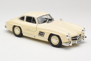 Mercedes 300 SL W198 Crem Minichamps 1:18 110037212 Metal - imaginea 6 din 8