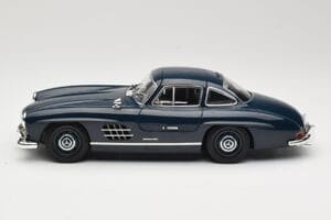 Mercedes 300 SL W198 Gullwing Albastru Închis Minichamps 1:18 110037216 Metal - imaginea 4 din 8