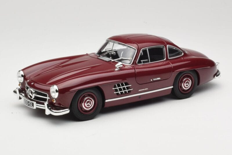 Mercedes 300 SL W198 Gullwing Roșu Închis Minichamps 1:18 110037218 Metal