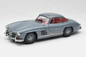 Mercedes 300 SL W198 Graphite Gri Minichamps 1:18 180039005 Metal