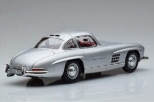Mercedes 300 SL W198 Gullwing Norev 1:18 183850 Metal - imaginea 3 din 8