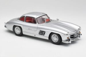 Mercedes 300 SL W198 Gullwing Argintiu Minichamps 1:18 180039000 Metal - imaginea 6 din 8
