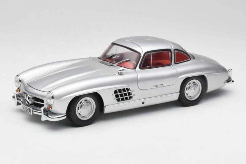 Mercedes 300 SL W198 Gullwing Argintiu Minichamps 1:18 180039000 Metal