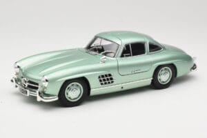 Mercedes 300 SL W198 Gullwing Light Green Metallic Minichamps 1:18 110037221 Metal