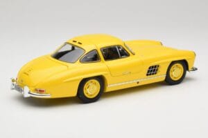 Mercedes 300 SL W198 Galben Deschis Minichamps 1:18 180039009 Metal - imaginea 3 din 8