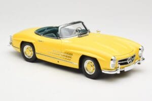Mercedes 300 SL W198 Roadster Hardtop Signal Yellow Minichamps 1:18 180039044 Metal - imaginea 7 din 9