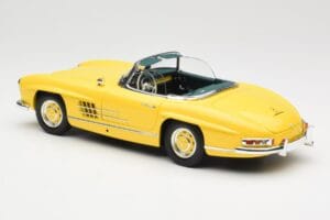Mercedes 300 SL W198 Roadster Hardtop Signal Yellow Minichamps 1:18 180039044 Metal - imaginea 8 din 9