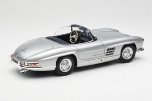 Mercedes 300 SL W198 Roadster Silver Metallic Minichamps 1:18 180039030 Metal - imaginea 3 din 8