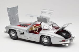 Mercedes 300 SL W198 Gullwing Silver Gri Bburago 1:18 3513 Metal - imaginea 4 din 8