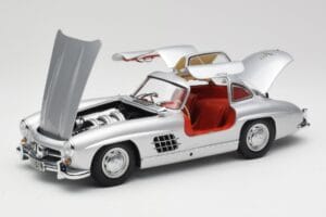 Mercedes 300 SL W198 Gullwing Argintiu Metalizat Minichamps 1:18 B66040379 Metal - imaginea 2 din 8