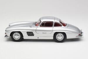 Mercedes 300 SL W198 Gullwing Argintiu Metalizat Minichamps 1:18 B66040379 Metal - imaginea 4 din 8