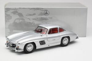 Mercedes 300 SL W198 Gullwing Argintiu Metalizat Minichamps 1:18 B66040379 Metal - imaginea 8 din 8