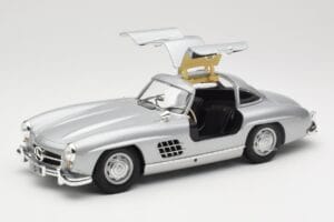 Mercedes 300 SL W198 Gullwing Argintiu Minichamps 1:18 110037210 Metal - imaginea 2 din 8