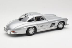 Mercedes 300 SL W198 Gullwing Argintiu Minichamps 1:18 110037210 Metal - imaginea 3 din 8
