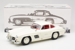 Mercedes 300 SL W198 Alb Minichamps 1:18 180039006 Metal - imaginea 8 din 8