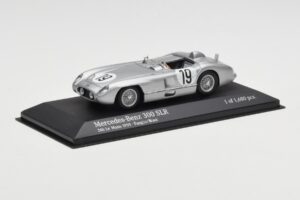 Mercedes 300 SLR #19 P. Levegh / J. Fitch 24 Hours of Le Mans 1955 Minichamps 1:43 432553000 Metal - imaginea 2 din 4