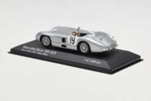 Mercedes 300 SLR #19 P. Levegh / J. Fitch 24 Hours of Le Mans 1955 Minichamps 1:43 432553000 Metal - imaginea 3 din 4