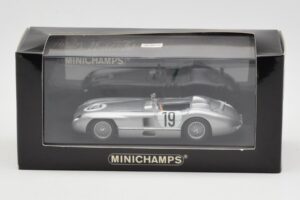 Mercedes 300 SLR #19 P. Levegh / J. Fitch 24 Hours of Le Mans 1955 Minichamps 1:43 432553000 Metal - imaginea 4 din 4