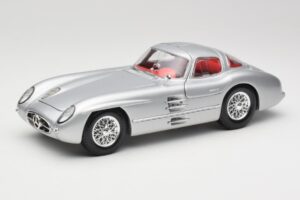 Mercedes 300 SLR Uhlenhaut Coupe Argintiu Maisto 1:18 36898 Metal