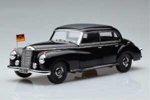 Mercedes 300 W186 Konrad Adenauer Norev 1:18 183707 Metal