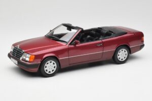Mercedes 300CE-24 A124 Cabriolet Almandine Roșu Metalic Norev 1:18 B66040616 Metal
