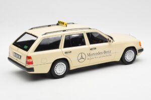 Mercedes 300D S124 T-Model Fildeș Deschis Taxi Ediție Dealer Norev 1:18 B66040702 Metal - imaginea 3 din 8