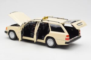 Mercedes 300D S124 T-Model Fildeș Deschis Taxi Ediție Dealer Norev 1:18 B66040702 Metal - imaginea 5 din 8