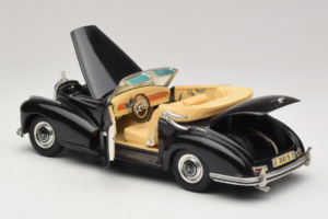 Mercedes 300S Negru Maisto 1:18 52116-P1 Metal - imaginea 5 din 8
