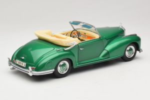 Mercedes 300S Cabriolet Green Metallic Maisto 1:18 52116 Metal - imaginea 3 din 7