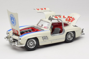 Mercedes 300SL #452 Mille Miglia 1955 Alb Bburago 1:18 3015-M2 Metal - imaginea 2 din 8