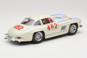 Mercedes 300SL #452 Mille Miglia 1955 Alb Bburago 1:18 3015-M2 Metal - imaginea 3 din 8