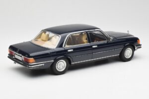 Mercedes 450 SEL 6.9 W116 Albastru Închis Revell 1:18 8956 Metal - imaginea 3 din 8