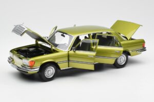 Mercedes 450 SEL W116 Citrus Verde Ediție Dealer Norev 1:18 B66040683 Metal - imaginea 2 din 8