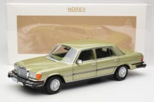 Mercedes 450 SEL W116 J.R. Ewing Dallas Verde Argintiu Norev 1:18 183975 Metal - imaginea 8 din 8