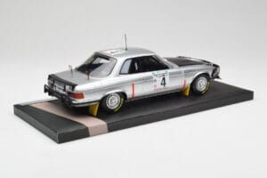 Mercedes 450 SLC 5.0 C107 #4 B. Waldegard / H. Thorszelius Rally Bandama 1979 Minichamps 1:18 107793204 Rășină - imaginea 2 din 6