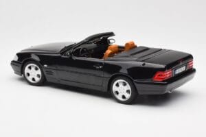 Mercedes SL 500 R129 Negru Norev 1:18 183750 Metal - imaginea 9 din 10