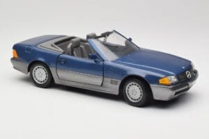 Mercedes SL 500 R129 Nautic Blue Metallic Revell 1:18 8081 Metal - imaginea 6 din 8
