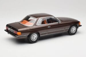 Mercedes 500 SLC C107 Beige Metallic KK-Scale 1:18 KKDC180851 Metal - imaginea 2 din 6
