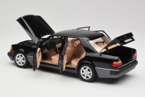 Mercedes 500E W124 Negru Ediție Limitată Norev 1:18 183949 Metal - imaginea 5 din 12