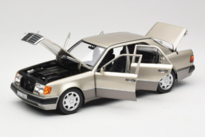 Mercedes 500E W124 Smoke Silver Ediție Dealer Norev 1:18 B66040724 Metal - imaginea 2 din 8