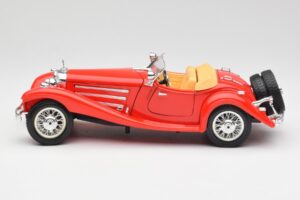 Mercedes 500K Roadster Roșu Bburago 1:18 3020 Metal - imaginea 4 din 8