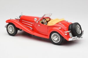 Mercedes 500K Roadster Roșu Bburago 1:18 3020 Metal - imaginea 7 din 8