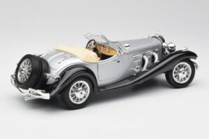 Mercedes 500K Roadster Argintiu Bburago 1:18 3020-M1 Metal - imaginea 3 din 8