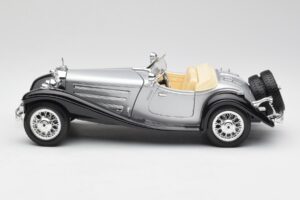Mercedes 500K Roadster Argintiu Bburago 1:18 3020-M1 Metal - imaginea 4 din 8
